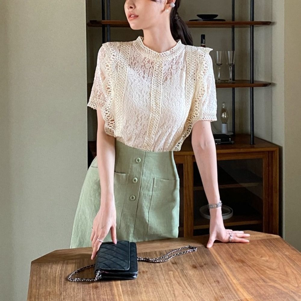 Crop Blouse Linen - 우아하고 달콤한 반팔 레이스 셔츠 루즈핏